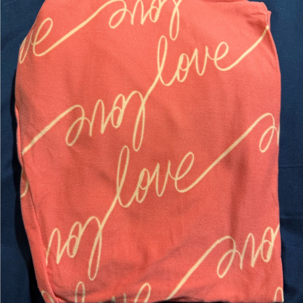 LuLaRoe Valentine’s Day TC Leggings - Pink Love Script